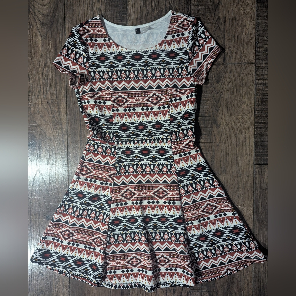 Divided HM Fit & Flare Dress Womens Orange & Black Aztec Cap Sleeve Scoop Neck 6
